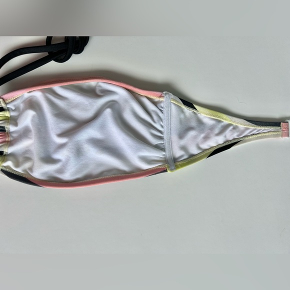 Roxy 2 Piece Multicoloured Bikini - Picture 6 of 11